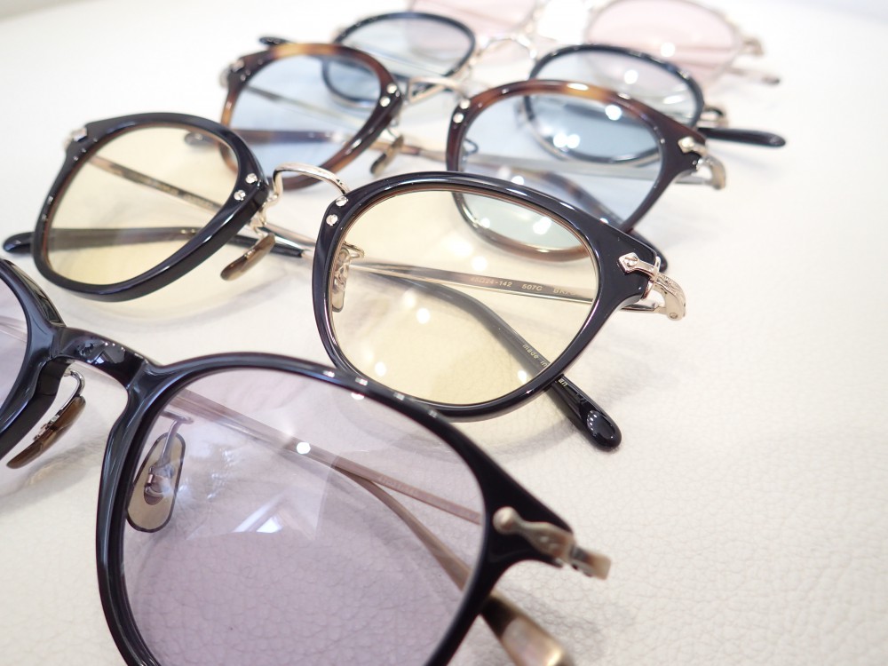 OLIVER PEOPLES(オリバーピープルズ)にライトカラーで春らしくしてみ