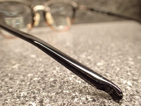国産・海外産の眼鏡の考え方の違いが面白い！マイキータ「TUVA」-MYKITA 