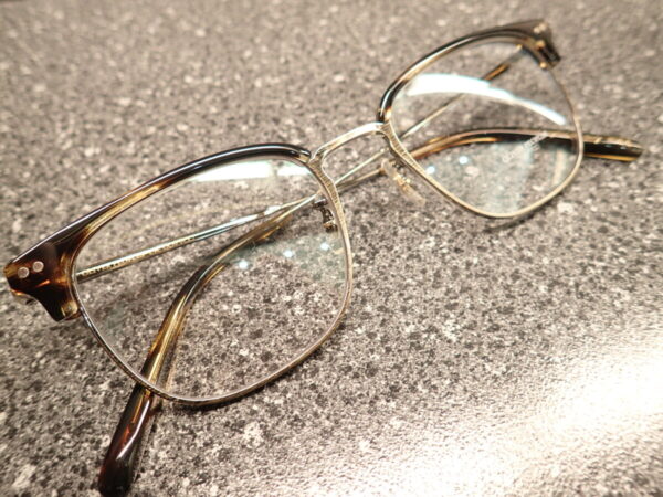 オリバーピープルズ（OLIVER PEOPLES）「OV5359：Willman」エイジング