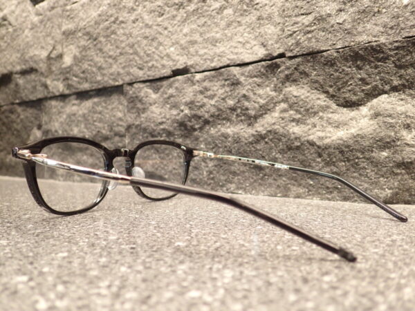 フォーナインズ「NPM-203」最良の眼鏡はパーツから・・・。-999.9 