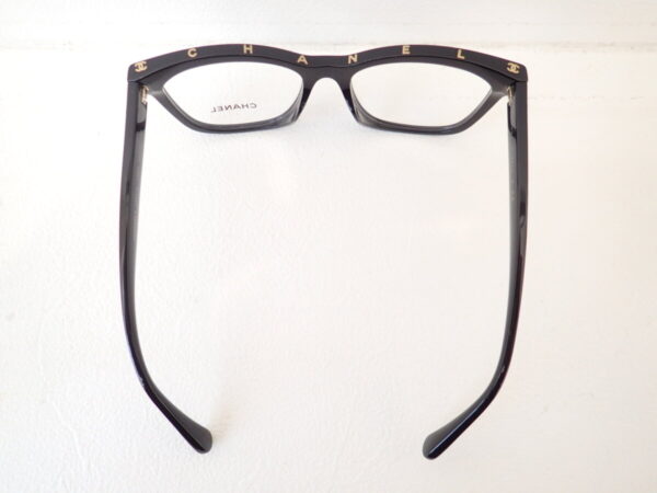 シンプルとカッコよさが融合したメガネです。｜CHANEL(シャネル）「3392A」-CHANEL 