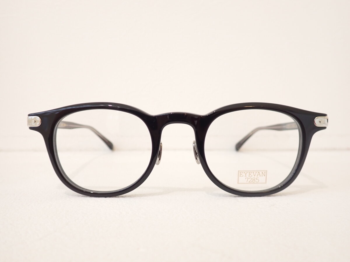 ジョン・レノン”のメガネがデザインソースのウェリントンフレーム