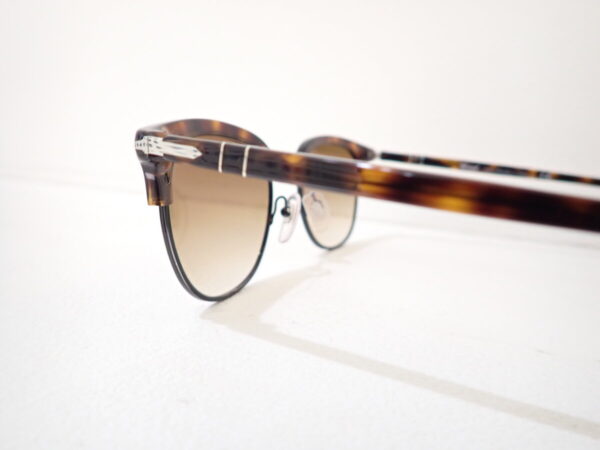 Persol(ペルソール) 3105-S 昔ながらのサーモントサングラス再入荷しま