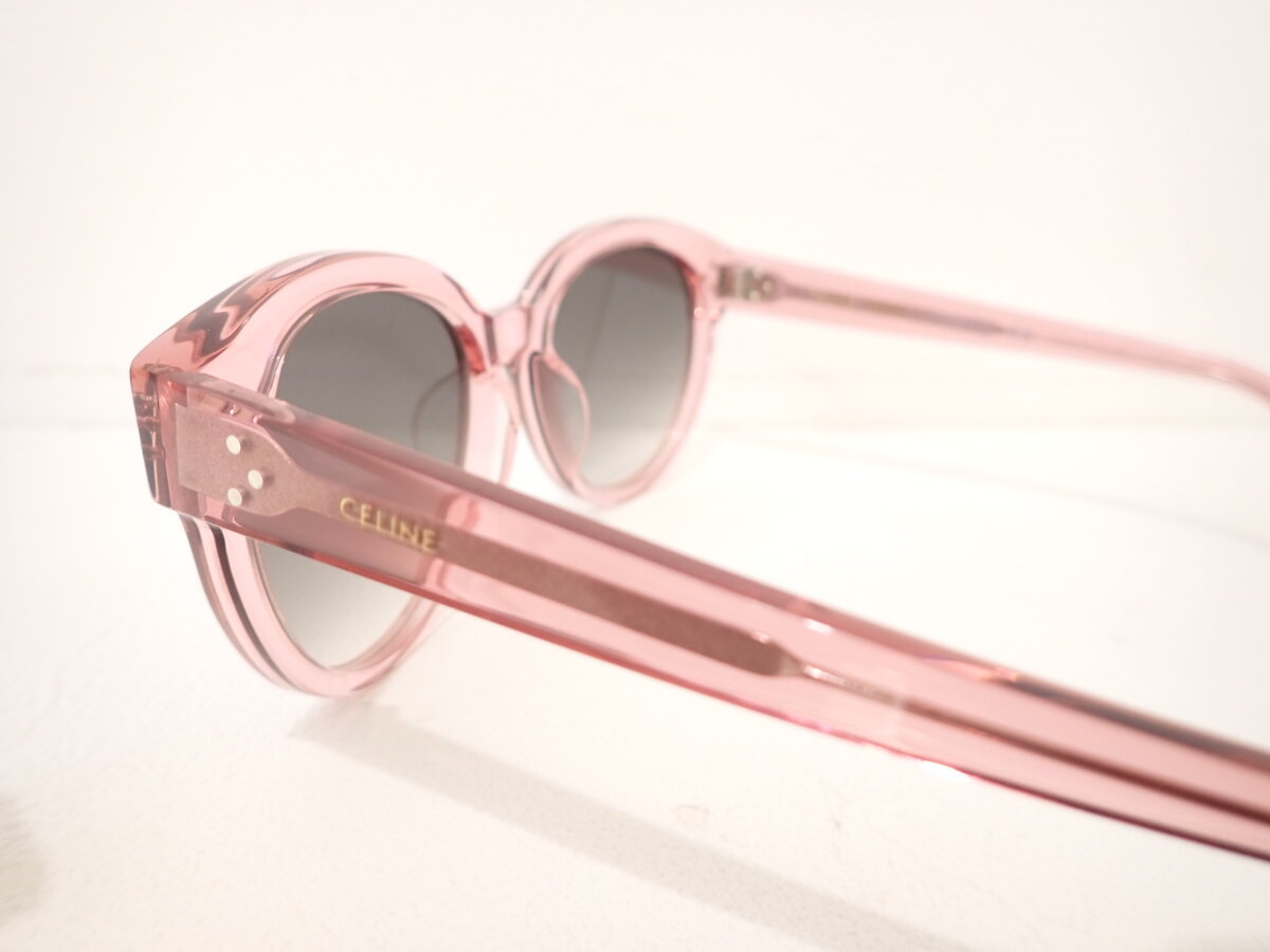 CELINE（セリーヌ）の新作・パープルピンクのサングラスは必見！｜「CL40169F」-CELINE 