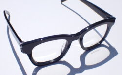 サンローラン（SAINT LAURENT）の黒ぶち眼鏡｜「SL M124OPT」
