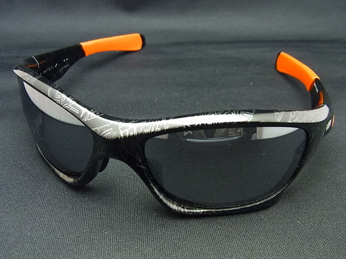 Japan Holiday Special-OAKLEY 