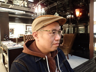 T.H 様